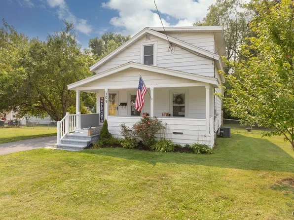 109 Grove St, North Syracuse, NY 13212