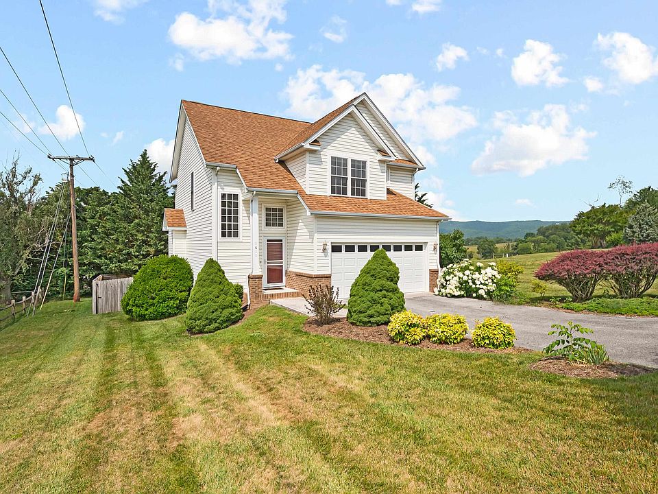 1st image of 1611 Winslow Dr