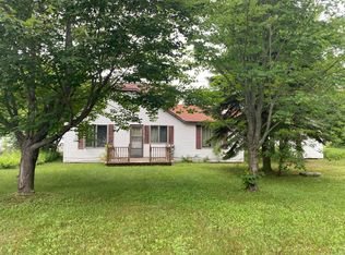 2218 W 5th Ave, Sault Sainte Marie, MI 49783