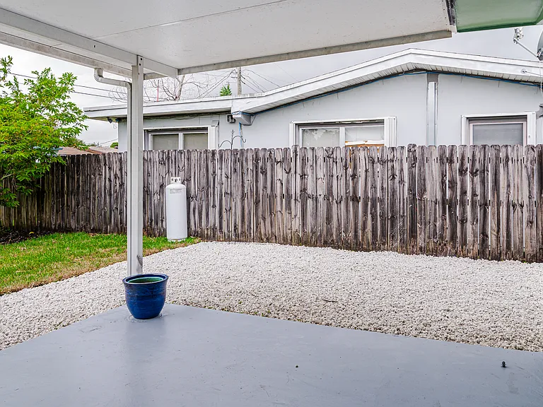 8570 NW 15th Ct — Photo 46