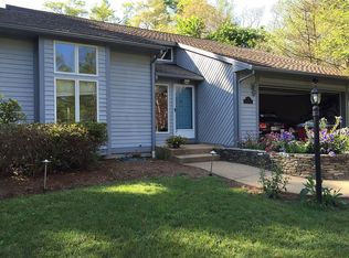 4 Terrace Rd, Middleboro, MA 02346