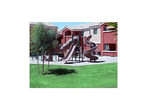 La Posada Apartments Photo 1