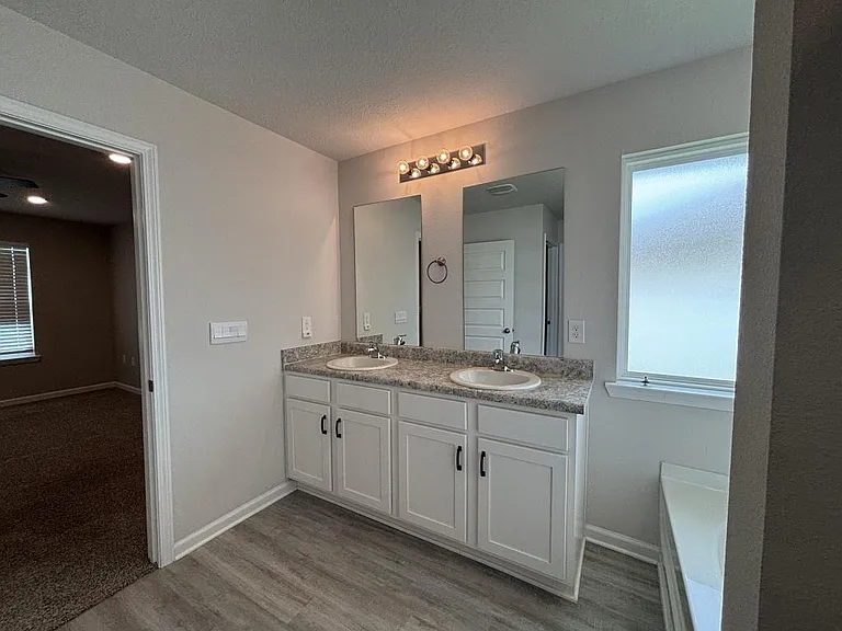 6359 Bellavia Ln — Photo 23