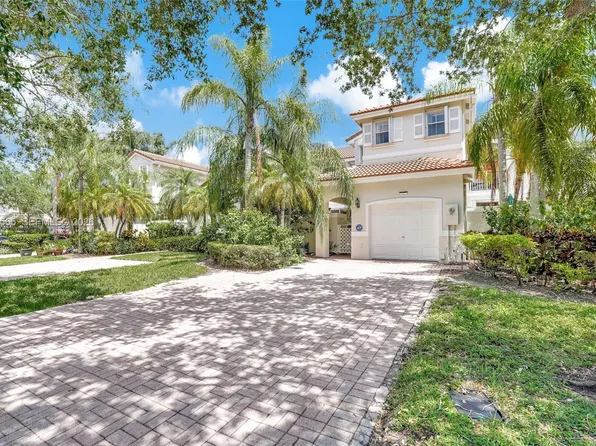 1675 Yellowheart Way, Hollywood, FL 33019