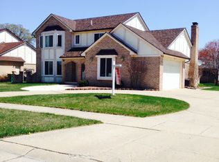 40636 Kraft Dr, Sterling Heights, MI 48310
