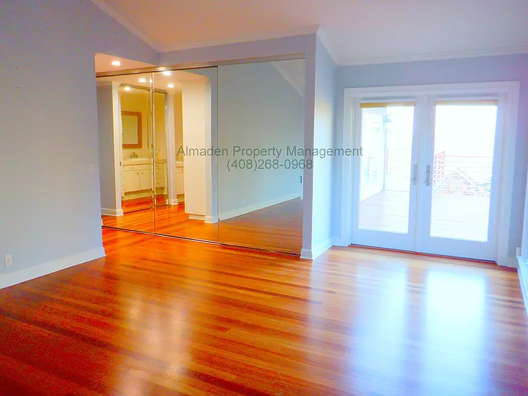 1186 Wilhelmina Way — Photo 11