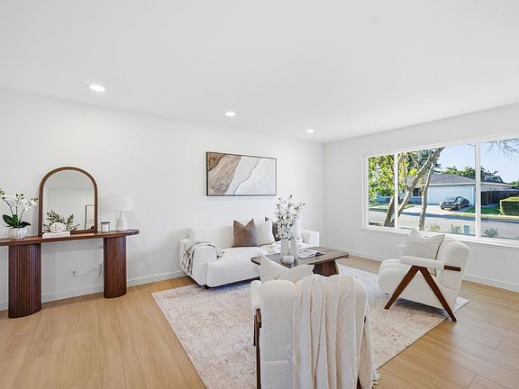 3rd image of 21570 Edward Way