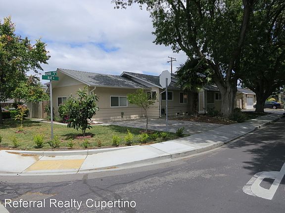 3rd image of 2385 Kay Dr