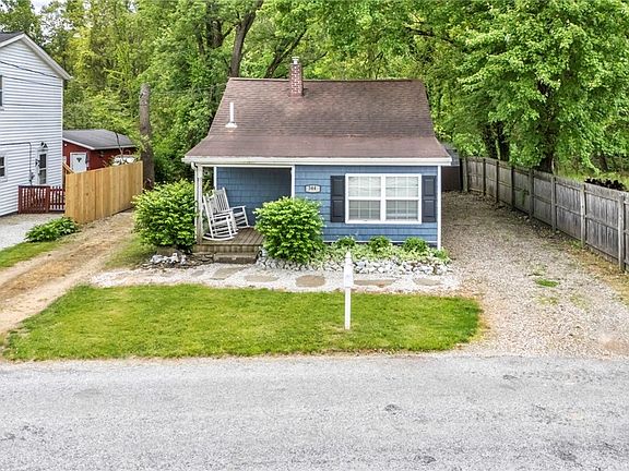 2nd image of 344 Canova Dr