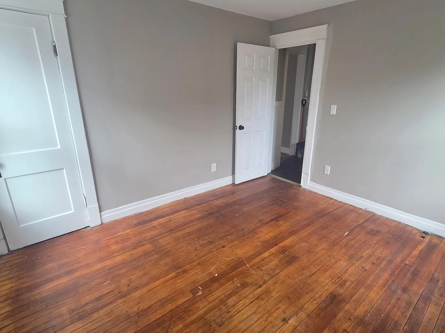 398 Dearborn Street Buffalo, NY - Apt 2 — Photo 4