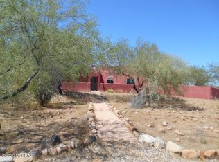 64 Culton Ln, Tumacacori, AZ 85640