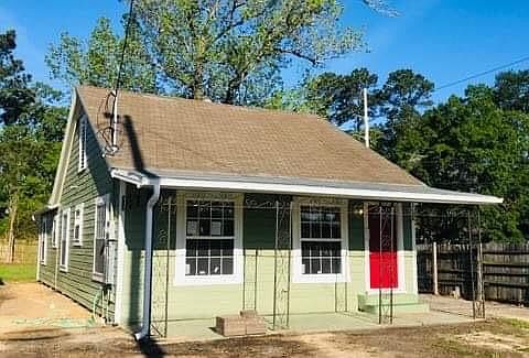 1st image of 2385 W Lucas Dr