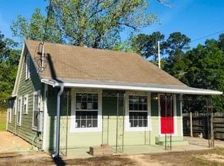 2385 W Lucas Dr, Beaumont, TX 77706