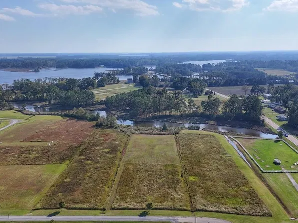 85 Dallas Paul Road, Belhaven, NC 27810