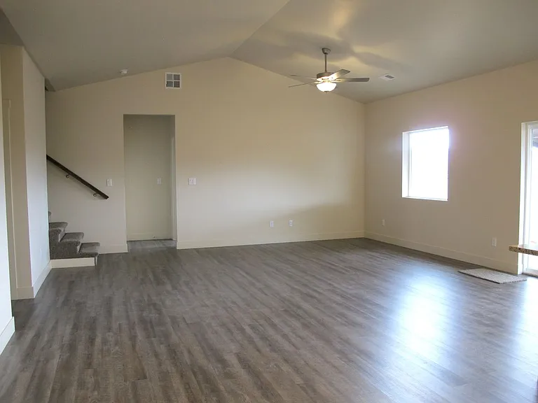 431 San Juan St — Photo 23
