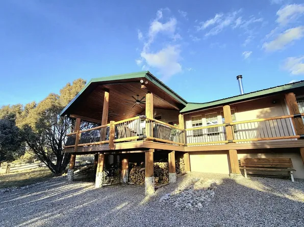 93 Christie Ln, Los Ojos, NM 87551
