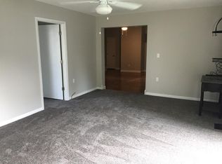 215 Beaufort St, Manchester, MI 48158