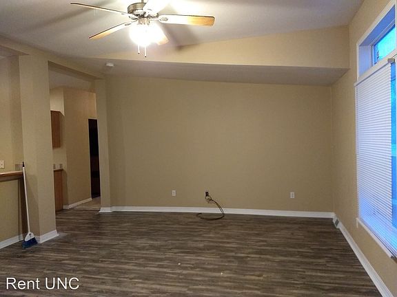 4th image of 2990 W C St Unit 1