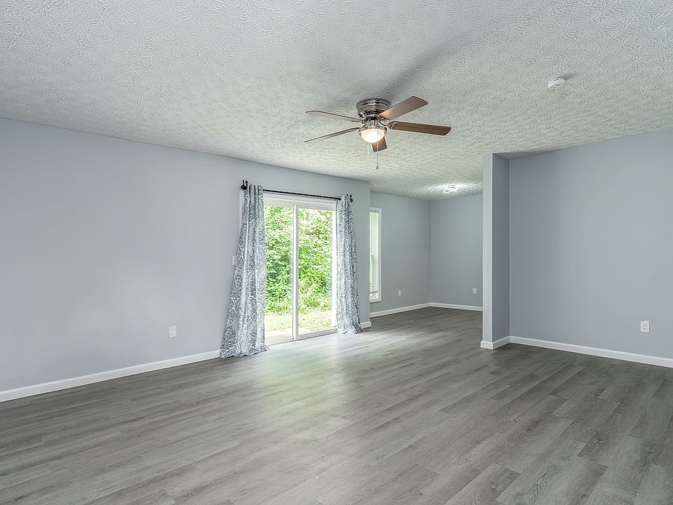 2nd image of 4224 Concord Ln #17786932