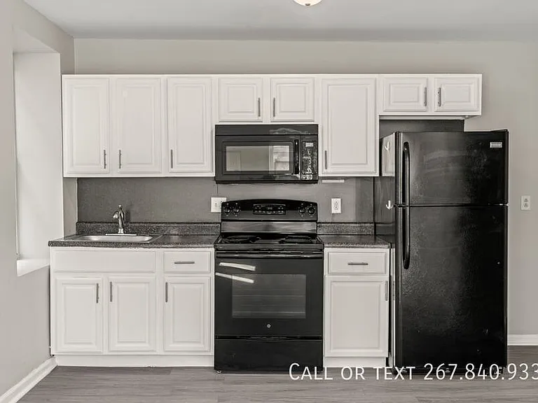 1016-1018 S 52nd St #181A — Photo 15