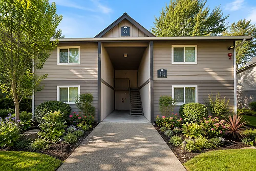 Sherwood Glen Photo 1