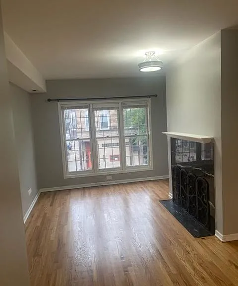1461 W Walton St #1 — Photo 2