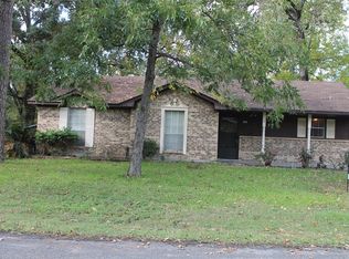 365 Laurel Cv W, Onalaska, TX 77360