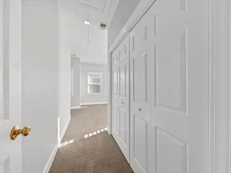11 Kirkland Ln — Photo 15