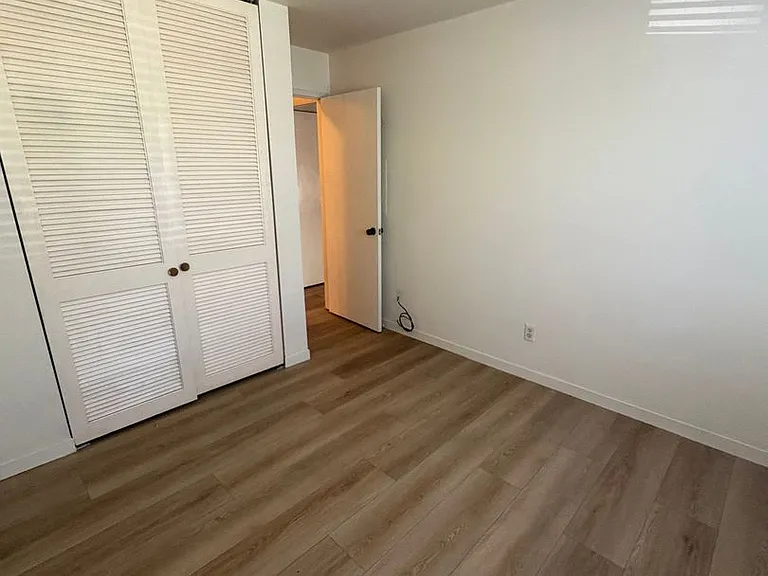 429 Bernice Ln — Photo 15