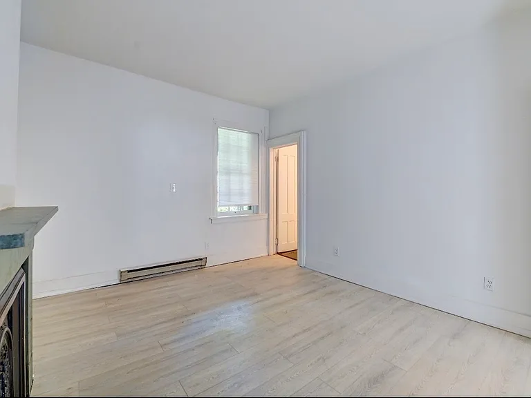 75 1st St #1 — Photo 2