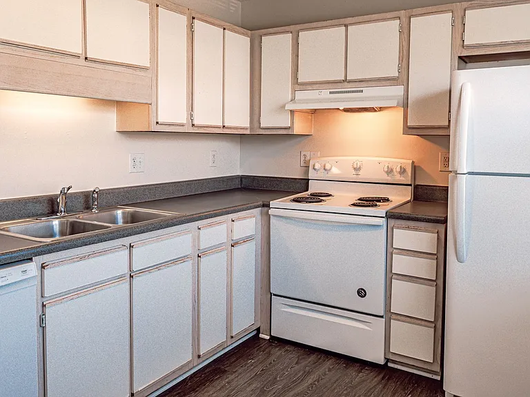 Riverwalk Group, LLC — Photo 13