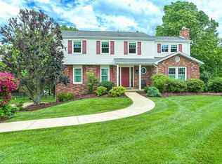 2229 Woodmont Dr, Export, PA