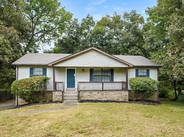 3500 Roundwood Forest Dr, Antioch, TN 37013