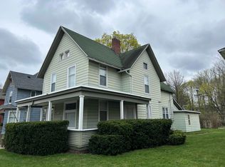 546 Lyon St NE #1, Grand Rapids, MI 49503