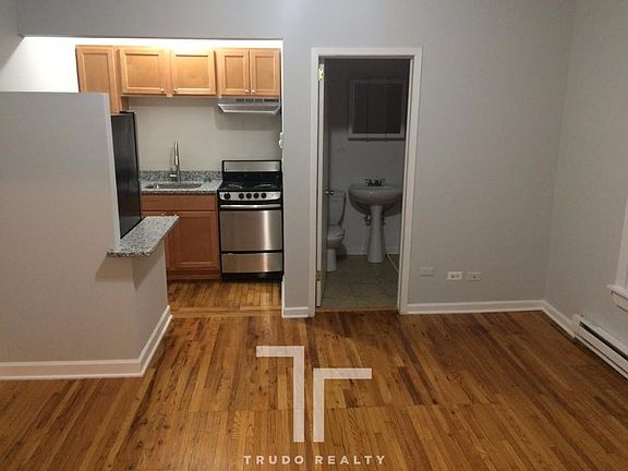2nd image of 1456 W Fargo Ave #1456202