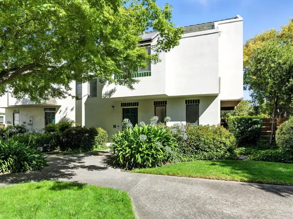 25 Bud Ct, Pleasant Hill, CA 94523