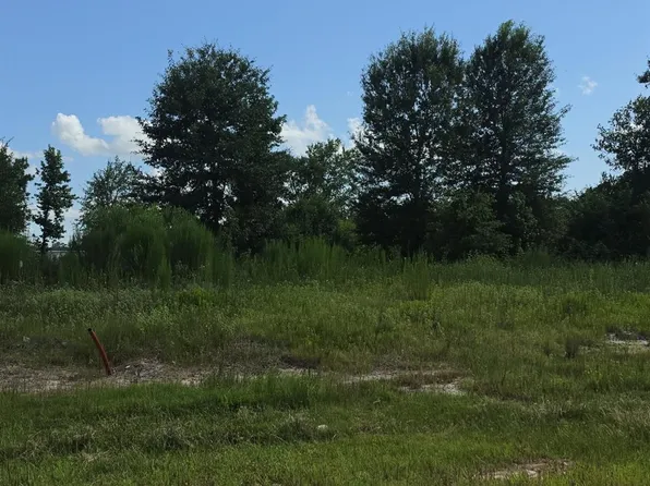 72 Road 5262a, Cleveland, TX 77327