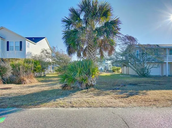 120 Tarpon Dr, Holden Beach, NC 28462