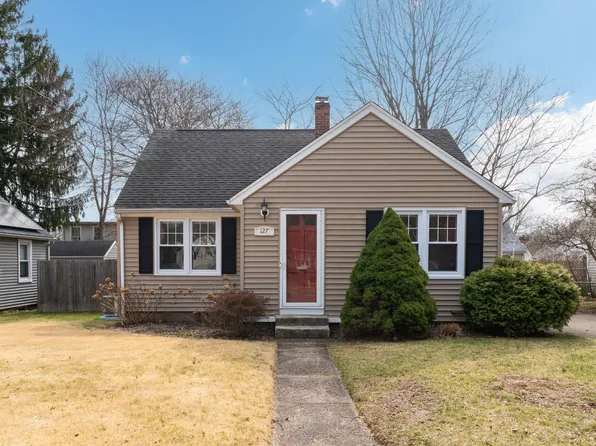 127 Greenhill Terrace, New Haven, CT 06515