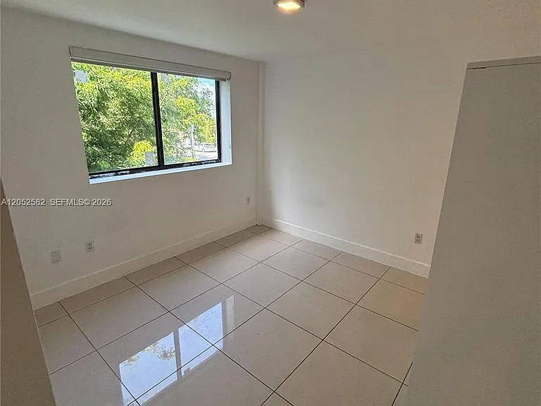 829 SW 18th Ave #209 — Photo 5