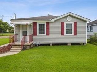 1001 Farrington Dr, Marrero, LA 70072