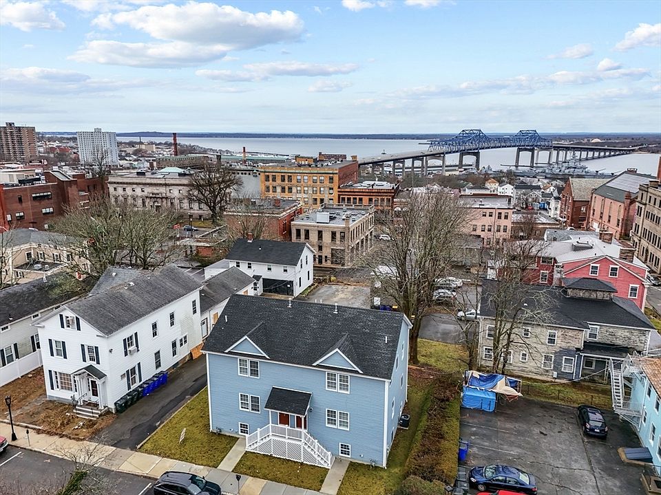 170 Purchase St Fall River MA Zillow