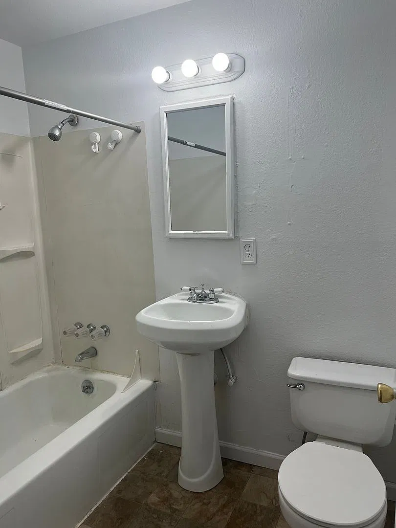 Quail Ridge Apartments — Photo 2