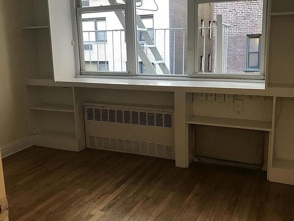 2nd image of 450 W 58th St APT 4E