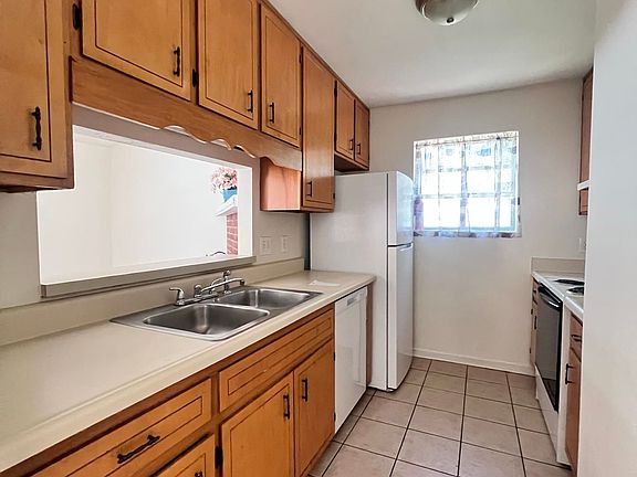 5th image of 1554 Merry Oaks Ct