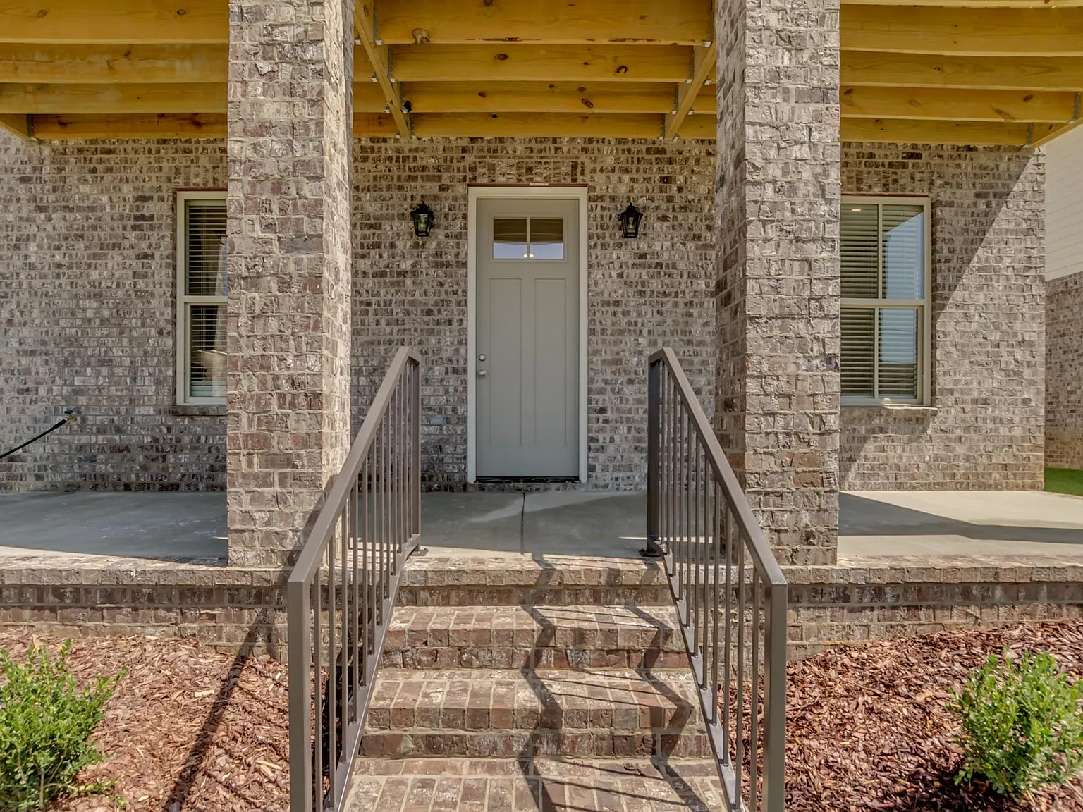 3 bed, 3.5 bath, 1500 sqft, $2,500 — Photo 4