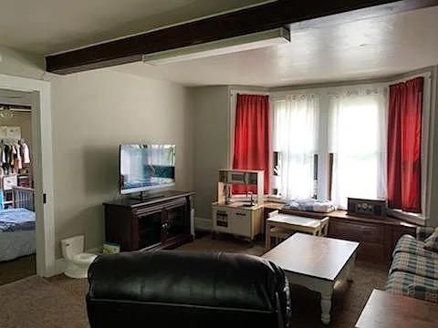 2 bed, 1100 sqft, $875 — Photo 3