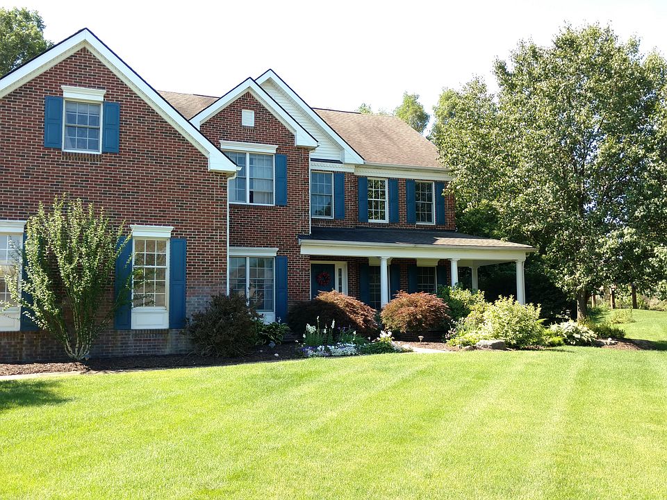 1st image of 3227 Hanover Dr