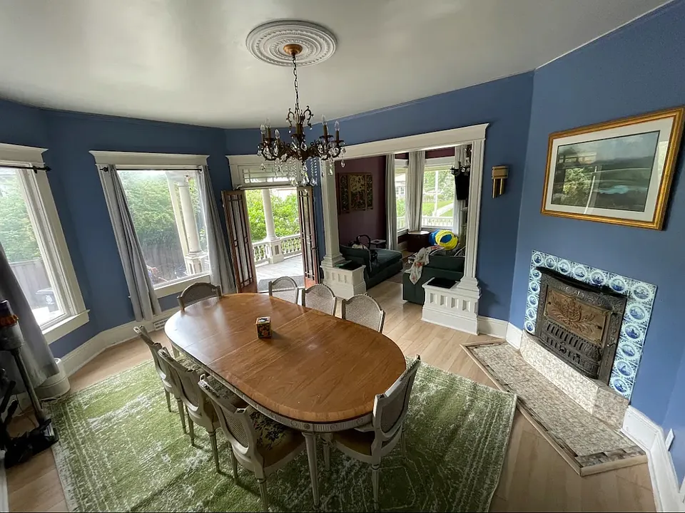 315 Oakland Ave #1