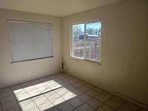 1010 Middlecoff Ave #1010 Photo 1